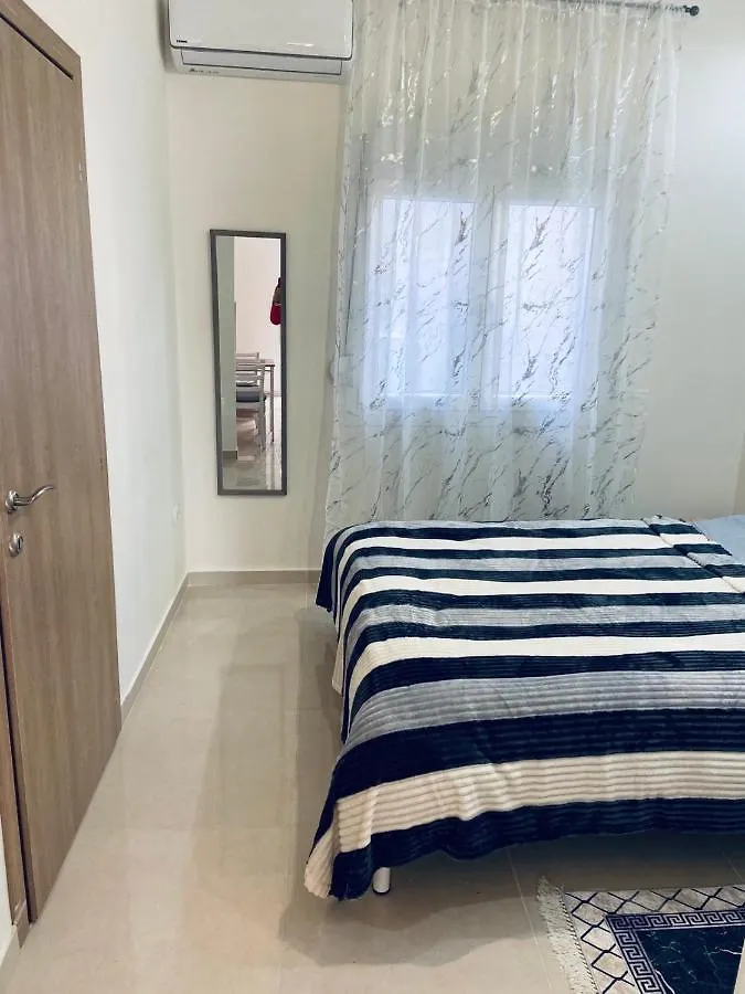 Ifos Apartments Tesalónica